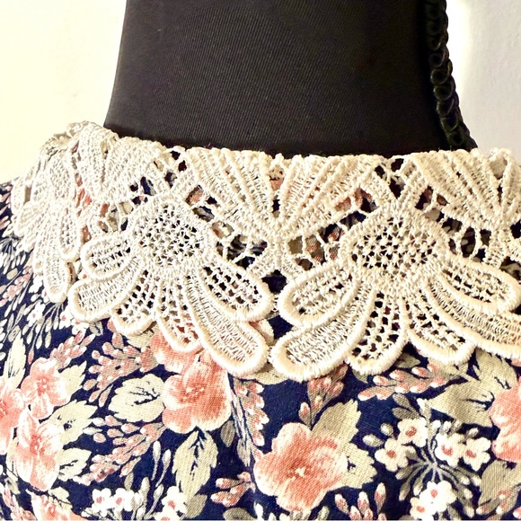 Vintage Floral Dress and Lace Collar Size 8 Petite Cottagecore, Farmhouse - Picture 4 of 12